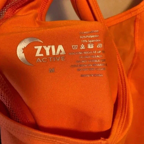 Zyia womens Effortless Racerback Active Tank Top - Picture 6 of 6